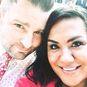 Meet your Posher, Xio